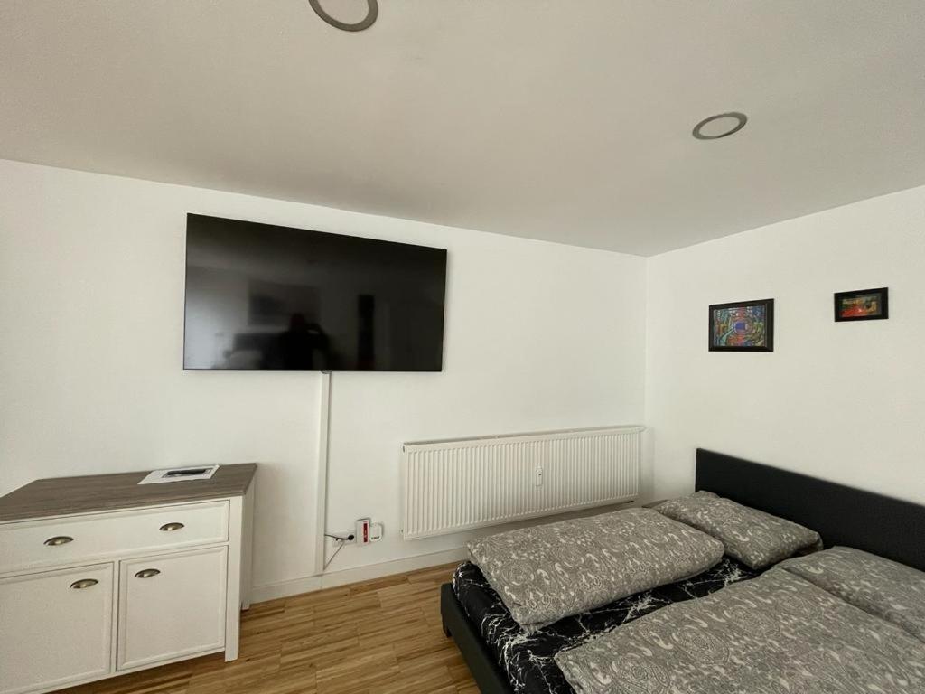 Bungalow Mit Terrasse Regensburg Dış mekan fotoğraf